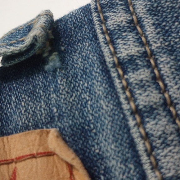 LEVI'S  Vintage 569 Loose Fit Shorts / Jorts - Picture 9 of 12